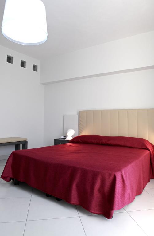Brezza Di Grecale Aparthotel Trapani Room photo