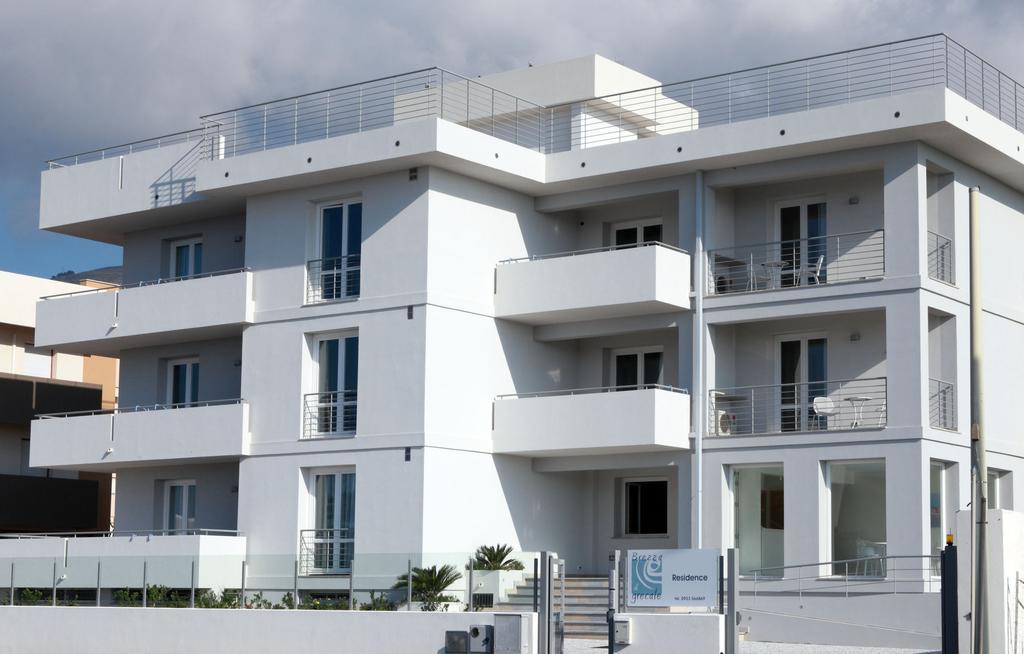 Brezza Di Grecale Aparthotel Trapani Exterior photo