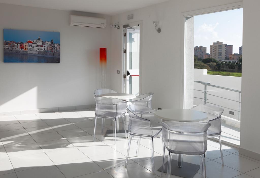 Brezza Di Grecale Aparthotel Trapani Exterior photo