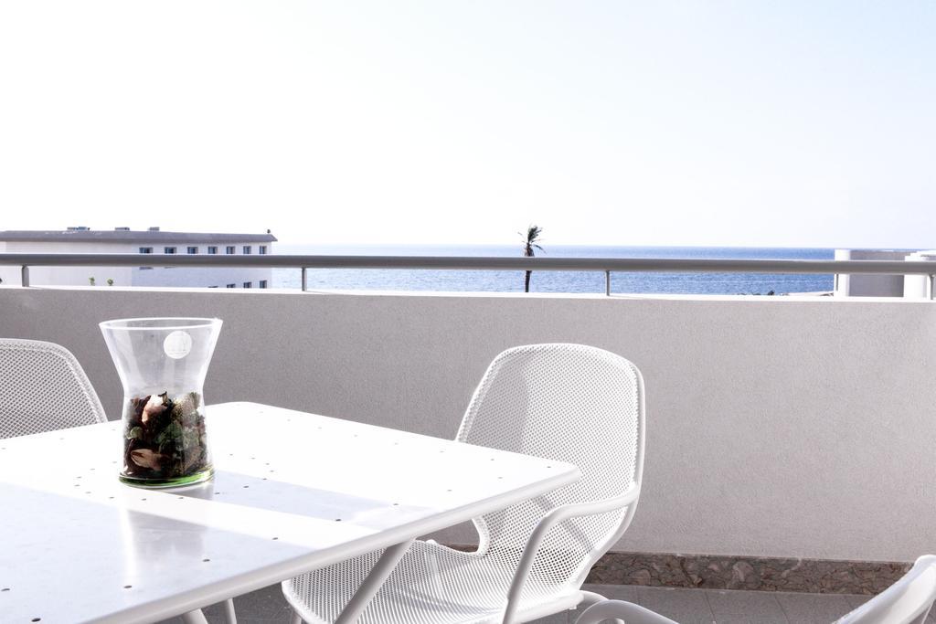 Brezza Di Grecale Aparthotel Trapani Exterior photo